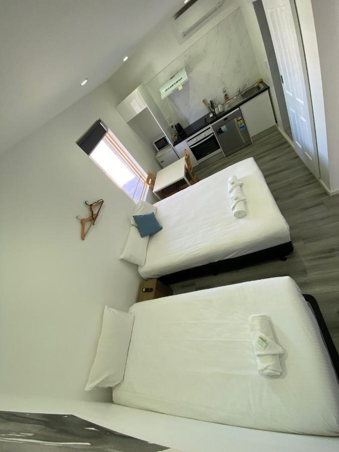 Central Motel มัดจี ภายนอก รูปภาพ